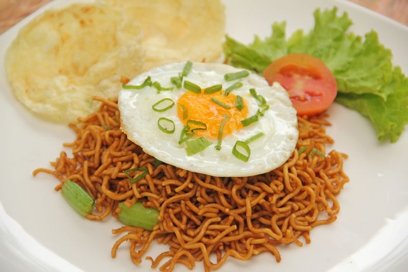 mie goreng telor