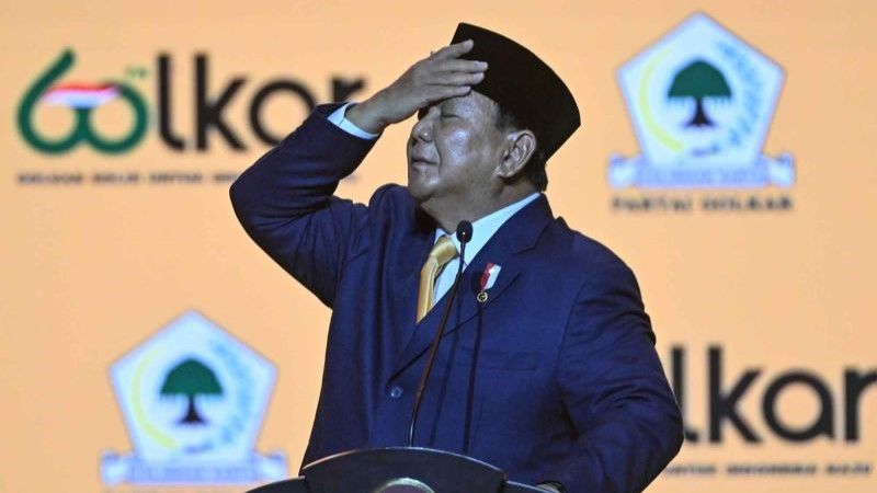 Presiden Prabowo Subianto Presiden Prabowo Subianto menyampaikan sambutan dalam peringatan puncak HUT ke-60 Partai Golkar di Sentul, Kabupaten Bogor, Jawa Barat, Kamis (12/12/2024). Peringatan HUT partai berlambang pohon beringin tersebut membawa tema Golkar Solid Untuk Indonesia Maju. ANTARA FOTO/Aditya Pradana Putra/YU